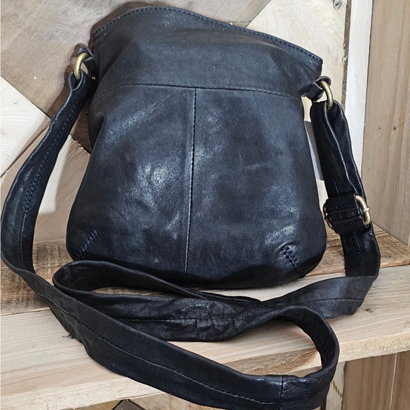 UGG Midnight Leather Crossbody Bag - Picture 2 of 2